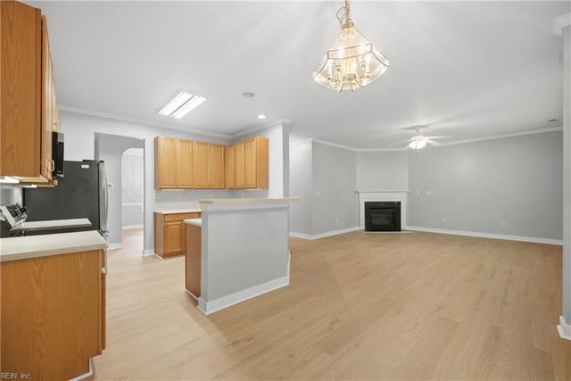 464 River Arch DR, Chesapeake, VA 23320