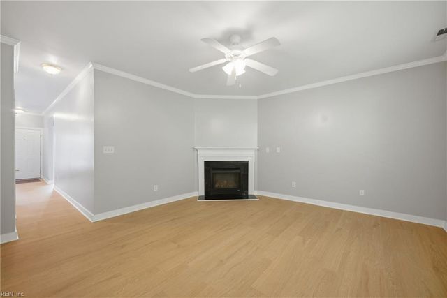 464 River Arch DR, Chesapeake, VA 23320