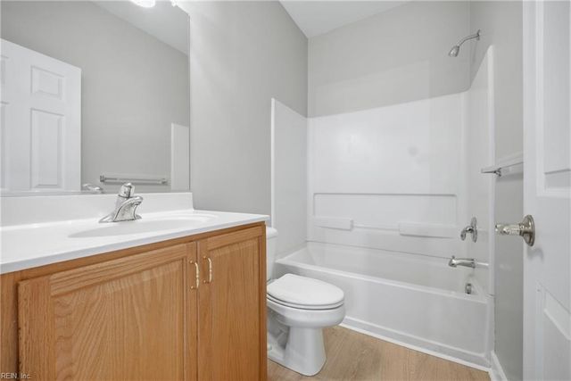 464 River Arch DR, Chesapeake, VA 23320