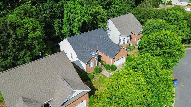 464 River Arch DR, Chesapeake, VA 23320