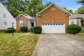 464 River Arch DR, Chesapeake, VA 23320
