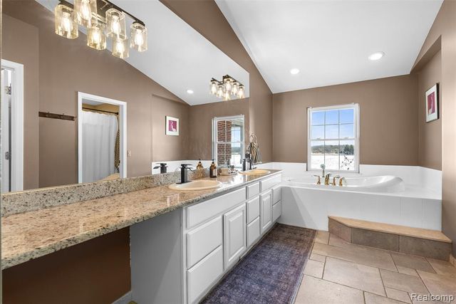 4280 Mcdowell Road, Lapeer, MI 48446