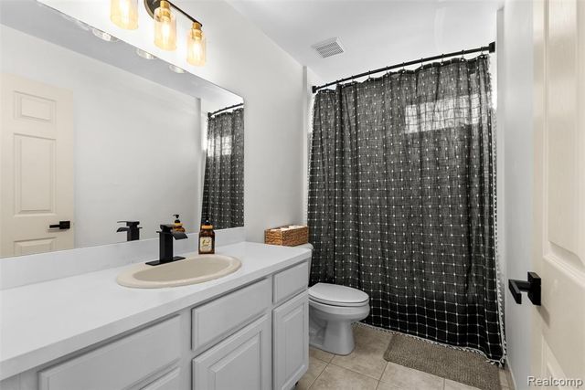 4280 Mcdowell Road, Lapeer, MI 48446