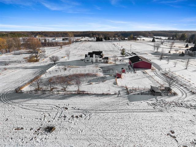 4280 Mcdowell Road, Lapeer, MI 48446