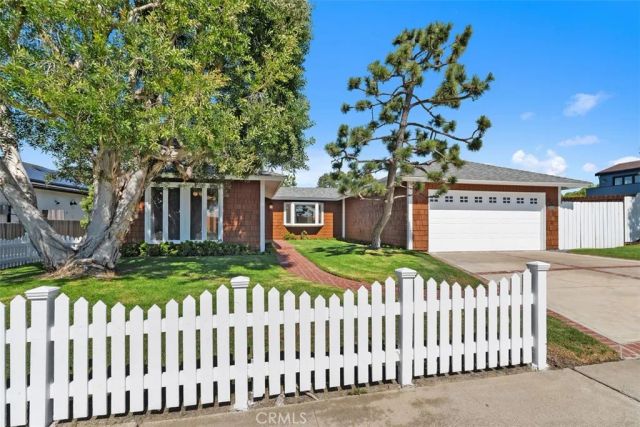 3160 Alta Laguna Boulevard, Laguna Beach, CA 92651