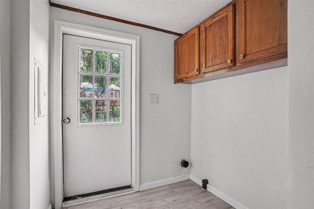 144 Peck Street, Battle Creek, MI 49014