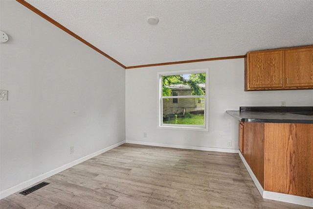 144 Peck Street, Battle Creek, MI 49014