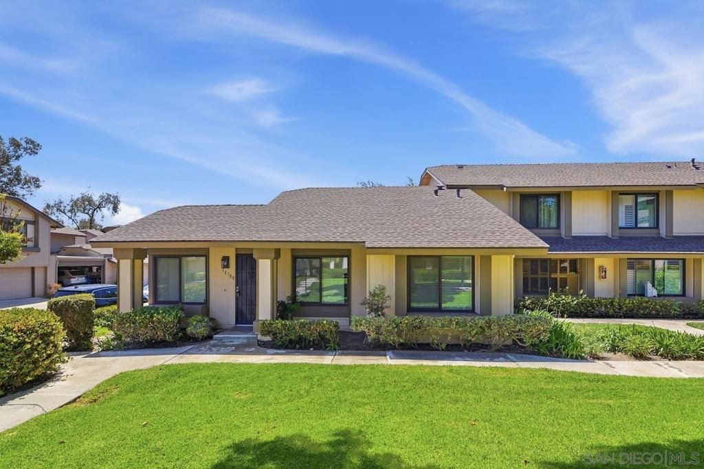 Image 2 of property listing at 10188 Dafne Ln., San Diego, CA 92124