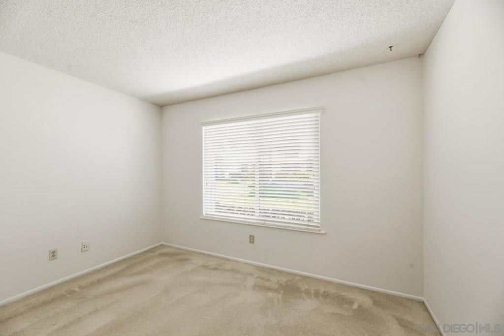 Image 24 of property listing at 10188 Dafne Ln., San Diego, CA 92124