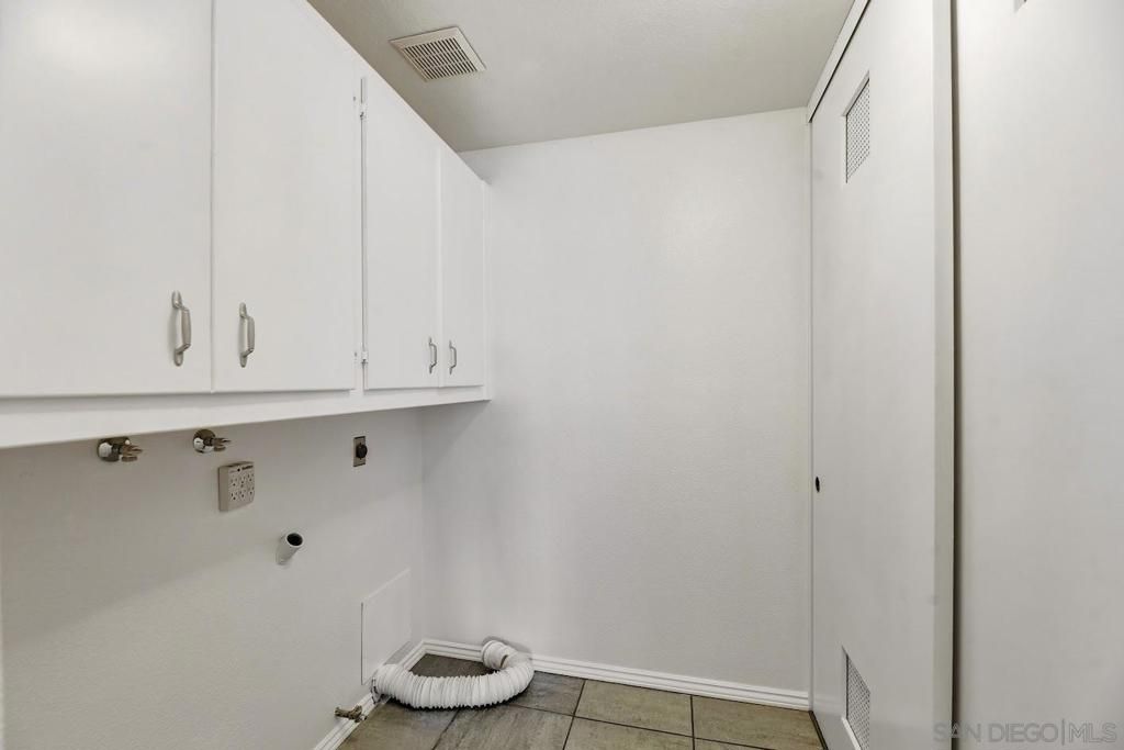 Image 25 of property listing at 10188 Dafne Ln., San Diego, CA 92124