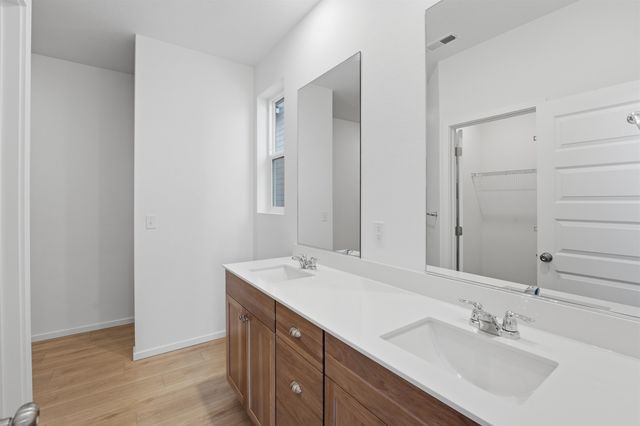 4141 W Vel View Rd, Spokane, WA 99208