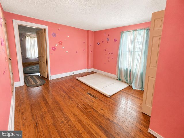 20 S 6TH AVE, Lebanon, PA 17042