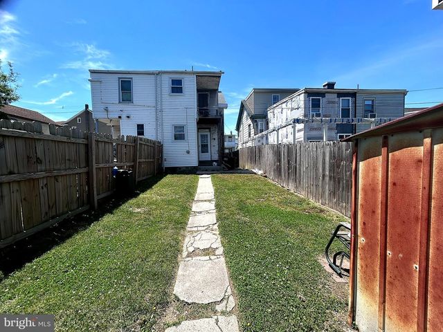 20 S 6TH AVE, Lebanon, PA 17042