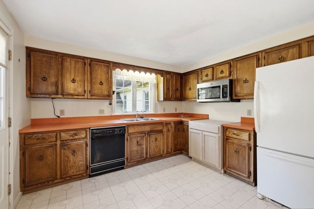 35 Forest Street, Stoneham, MA 02180