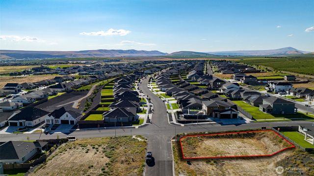 3776 Corvina Street, Richland, WA 99352