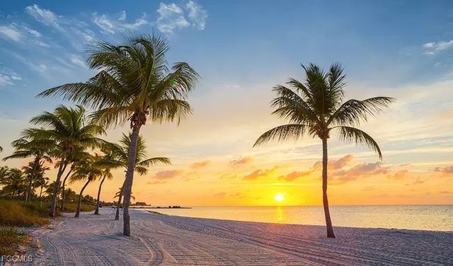 626 NE 12th ST, Cape Coral, FL 33909