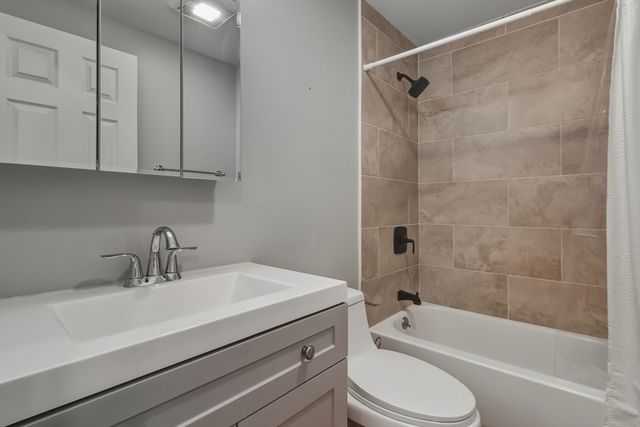 19 Delford, Boston, MA 02131