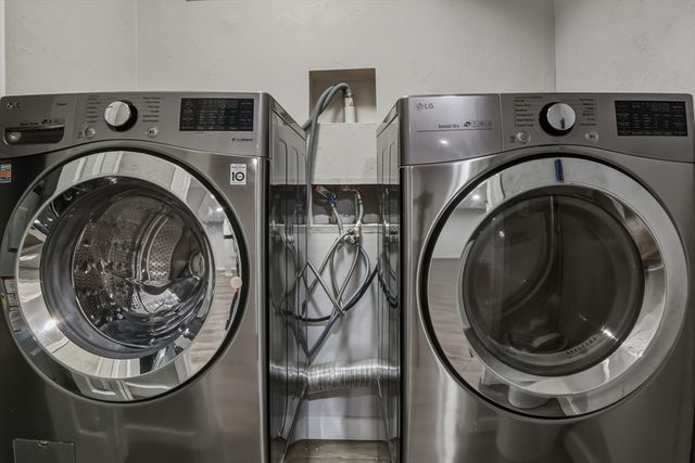 19 Delford, Boston, MA 02131