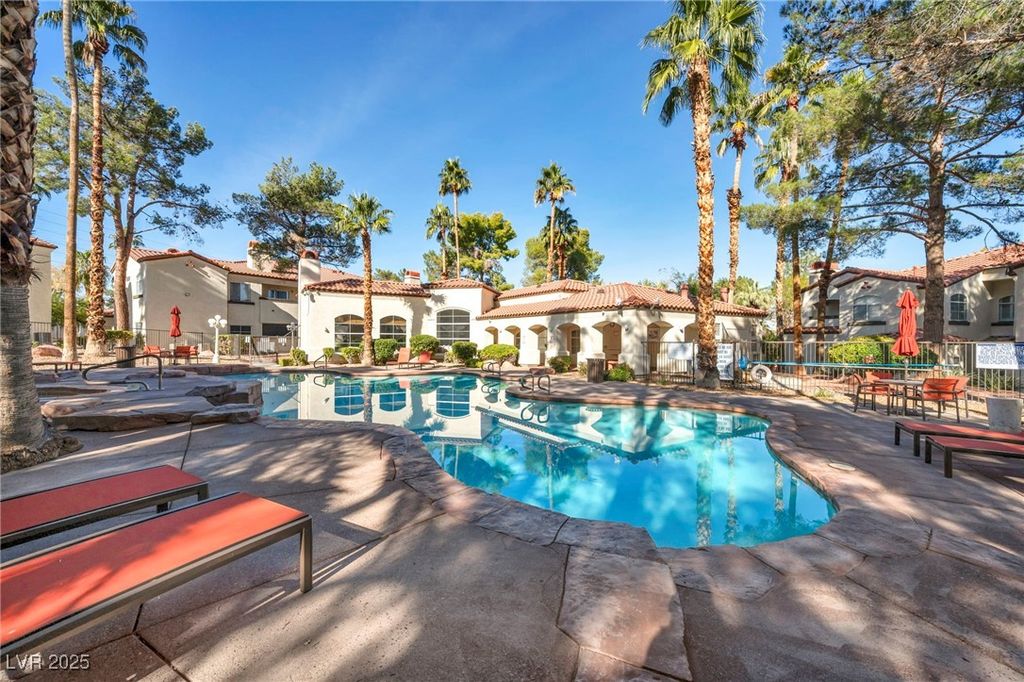 2975 Bluegrass Lane 1421, Henderson, NV 89074