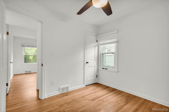 4246 Elmwood Avenue, Royal Oak, MI 48073