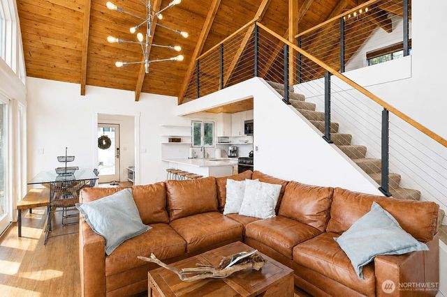 162 N Loon Asea Lane, Camano Island, WA 98282