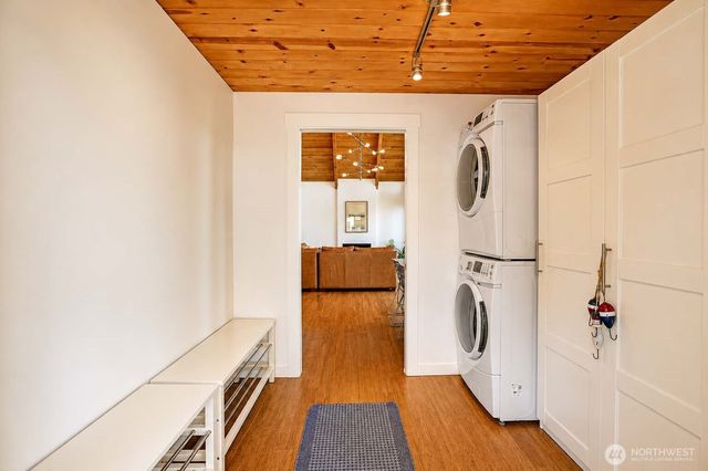 162 N Loon Asea Lane, Camano Island, WA 98282