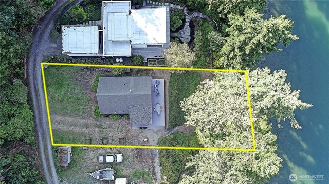 162 N Loon Asea Lane, Camano Island, WA 98282
