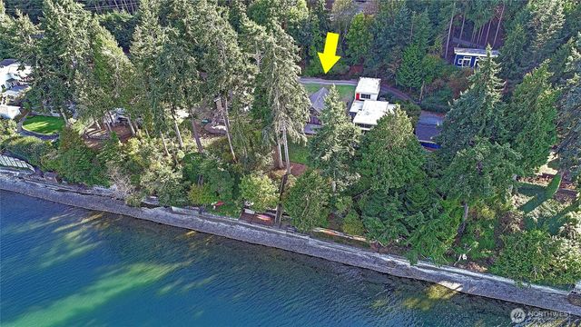 162 N Loon Asea Lane, Camano Island, WA 98282