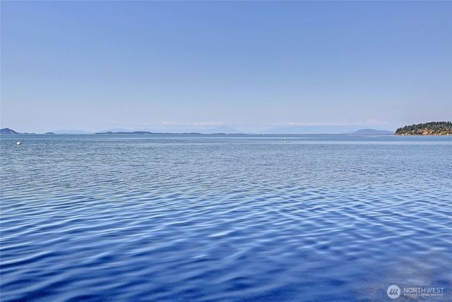 162 N Loon Asea Lane, Camano Island, WA 98282
