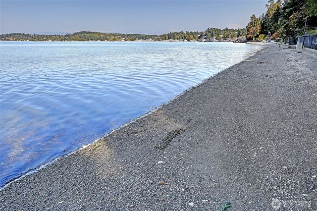 162 N Loon Asea Lane, Camano Island, WA 98282