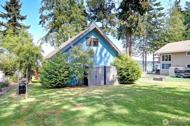 162 N Loon Asea Lane, Camano Island, WA 98282