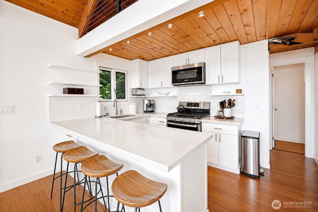162 N Loon Asea Lane, Camano Island, WA 98282