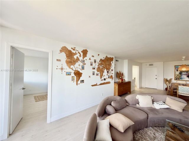 3140 S Ocean Dr 512, Hallandale Beach, FL 33009