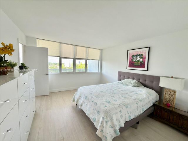 3140 S Ocean Dr 512, Hallandale Beach, FL 33009