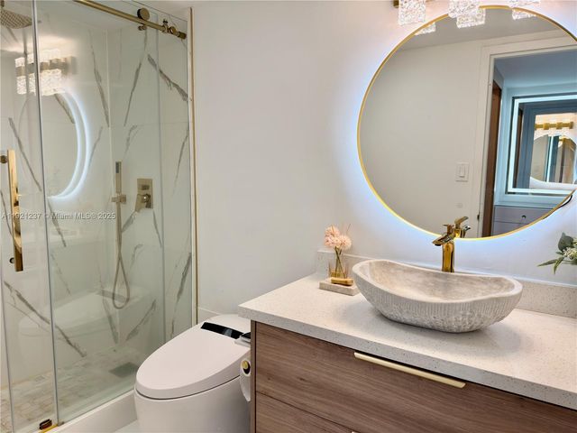 3140 S Ocean Dr 512, Hallandale Beach, FL 33009