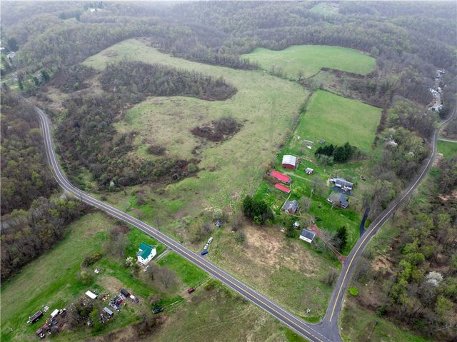 172 Engle Rd, Industry, PA 15052