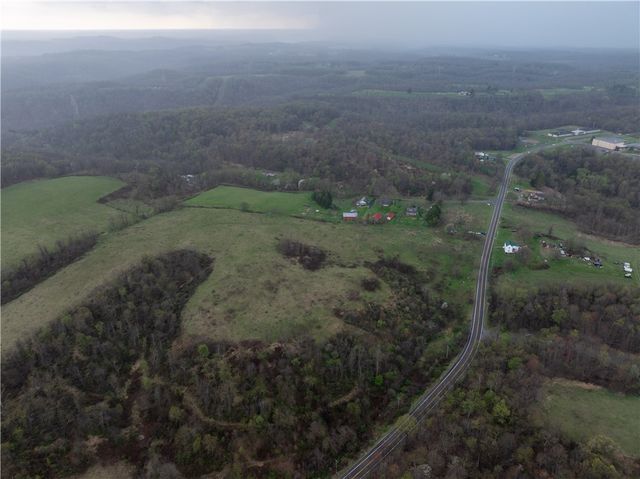 172 Engle Rd, Industry, PA 15052