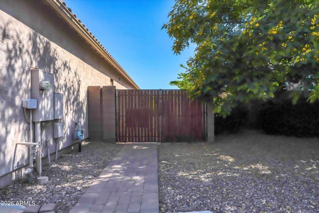 3353 E ASTER Drive, Chandler, AZ 85286