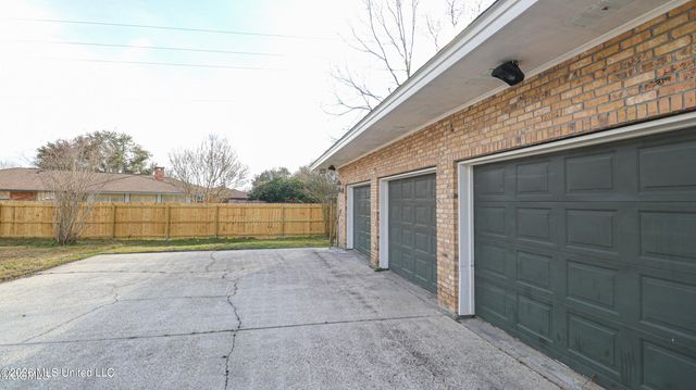721 Dogwood Drive, Long Beach, MS 39560