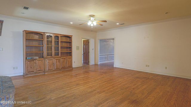 721 Dogwood Drive, Long Beach, MS 39560