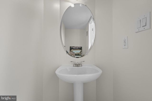 10828 CARAWAY CIR, Manassas, VA 20109