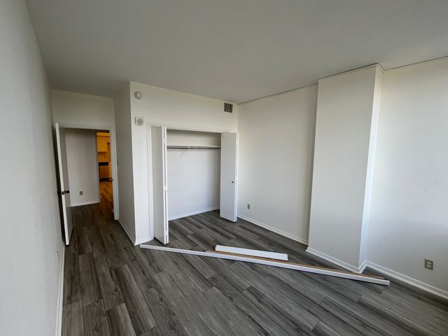 5200 Keller Springs Road 526, Dallas, TX 75248