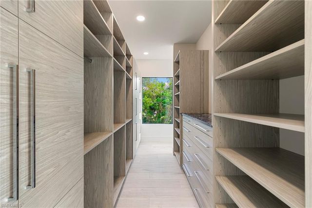 122 Sea Lavender LN, Marco Island, FL 34145