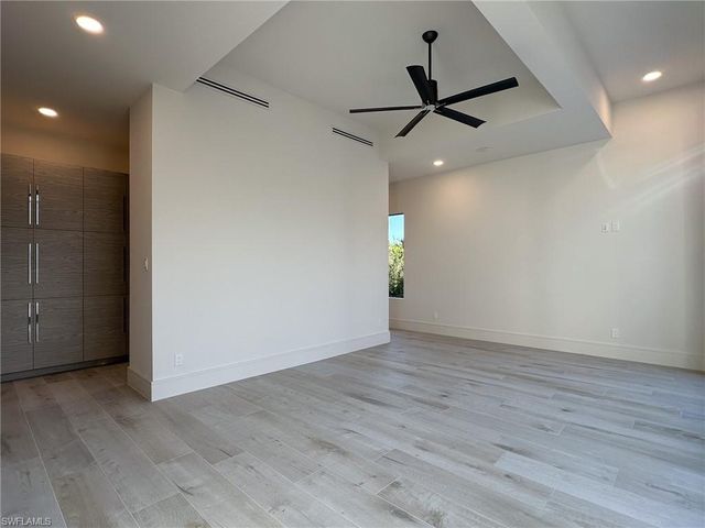 122 Sea Lavender LN, Marco Island, FL 34145