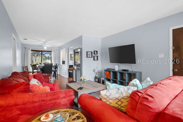 45 Folly Field Rd Apt 4S, Hilton Head Island, SC 29928