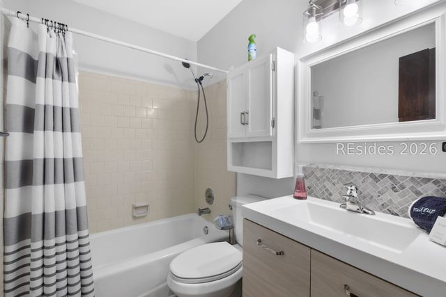 45 Folly Field Rd Apt 4S, Hilton Head Island, SC 29928