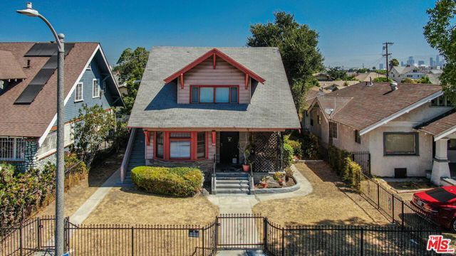 1111 W 47th Street, Los Angeles, CA 90037