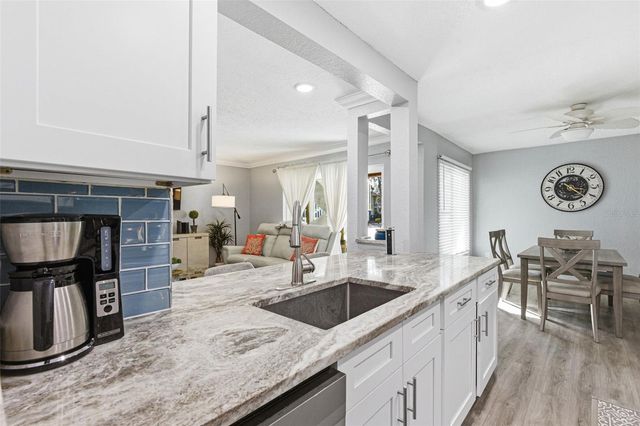 3775 40TH LANE S G, St Petersburg, FL 33711