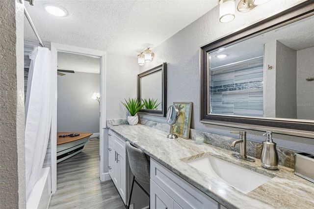 3775 40TH LANE S G, St Petersburg, FL 33711