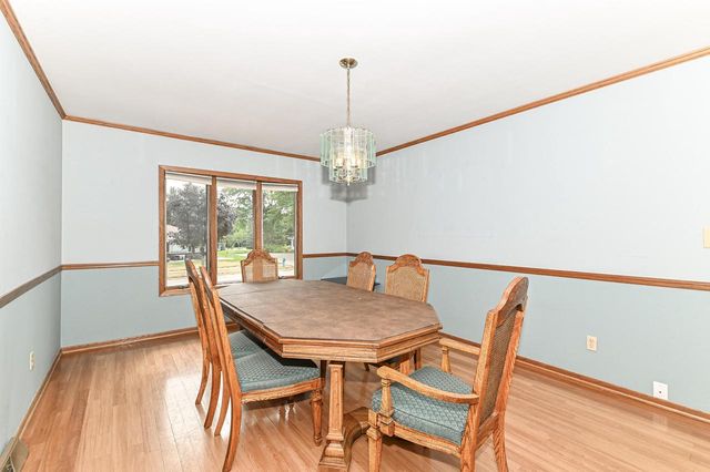 209 Parkview DRIVE, Burlington, WI 53105